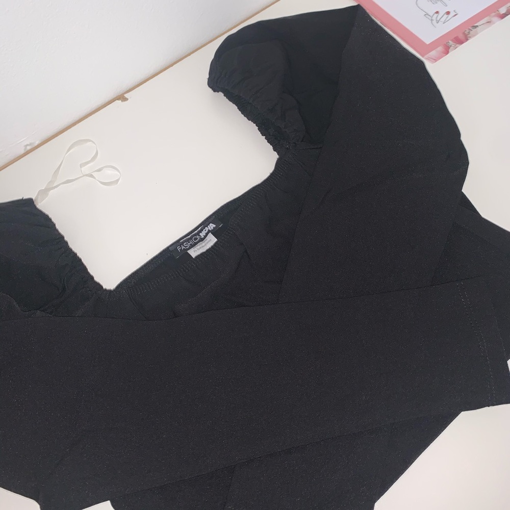 Black Top - Picture 4 of 5